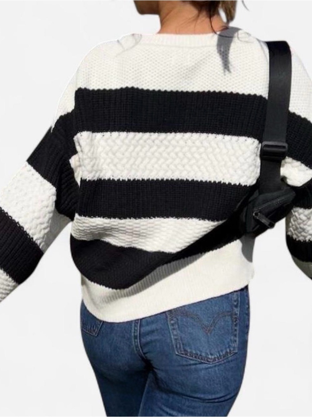 A New Day Classic Women Black & White Striped Knit Sweater